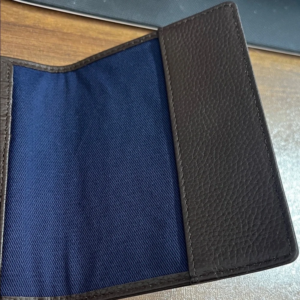 Brooks Brothers Brown Leather Passport Case